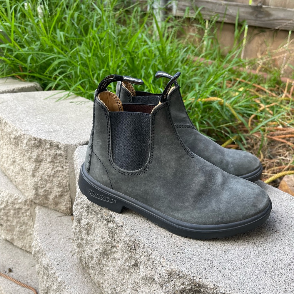 Blundstone Kids Gray Chelsea Boots
